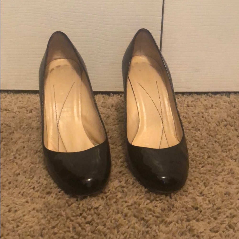 Patent Kate Spade black pumps. Size 8.